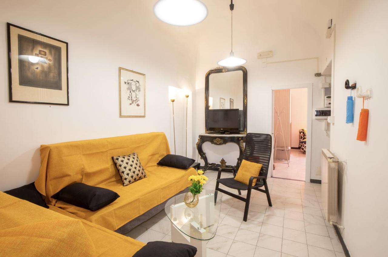 Via Manzoni Apartment Savona Bagian luar foto